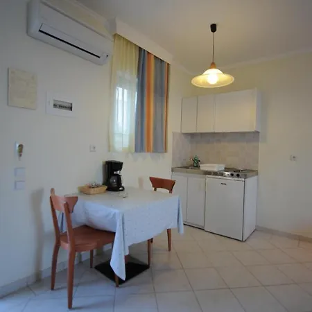 Apart Otel Golden View 2*